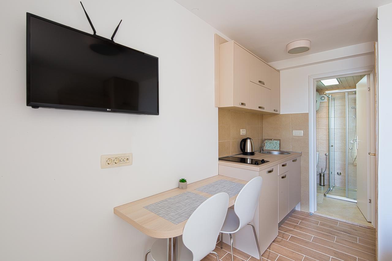 Apartments Djuro Rafailovic Будва Екстериор снимка