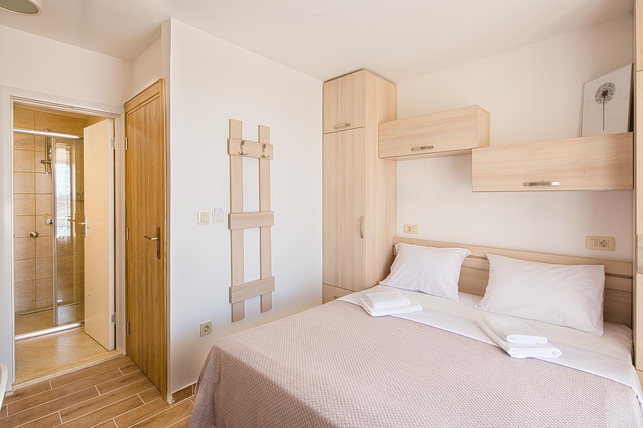 Apartments Djuro Rafailovic Будва Екстериор снимка